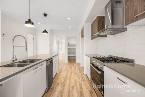 Property photo of 8 Primula Street Diggers Rest VIC 3427