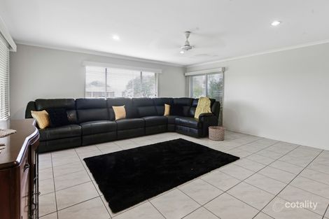 Property photo of 1 Bath Avenue Ooralea QLD 4740
