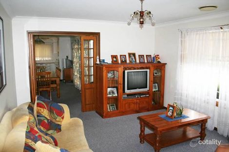 Property photo of 1 Todd Place Orange NSW 2800