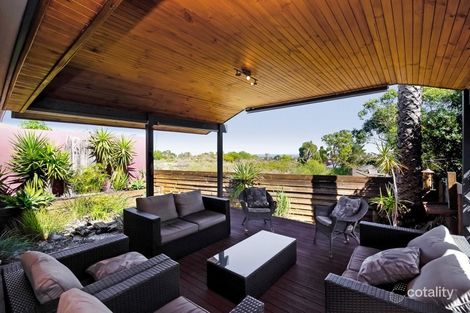 Property photo of 18 Greenhill Court Kallaroo WA 6025