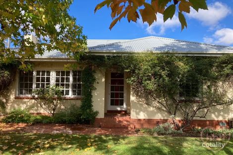 Property photo of 72 Wakefield Avenue Ainslie ACT 2602