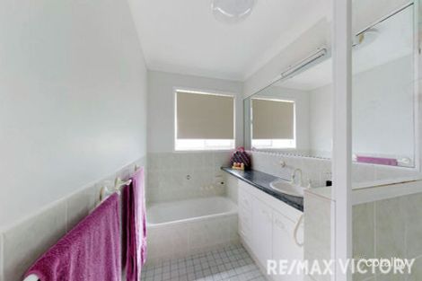 Property photo of 3 Castaway Court Banksia Beach QLD 4507