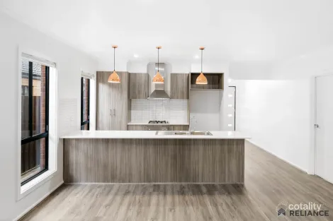 Property photo of 116 Black Knight Way Kurunjang VIC 3337