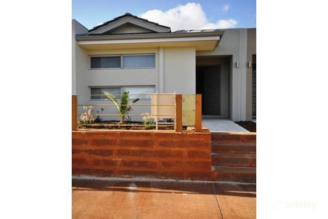 Property photo of 34 Feredy Lane Ellenbrook WA 6069