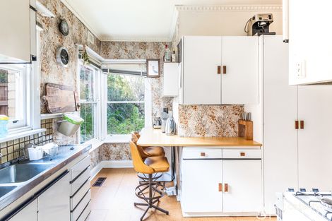 84 Nicholas St, Ashburton, VIC 3147