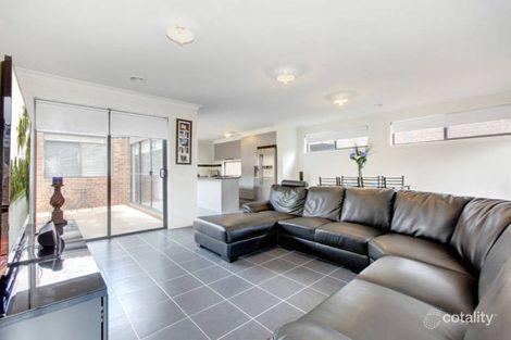 Property photo of 18 Bianca Boulevard Tarneit VIC 3029