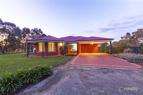 Property photo of 40 Kellet Drive Darling Downs WA 6122