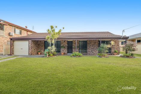 Property photo of 16 Belmore Street Crescent Head NSW 2440