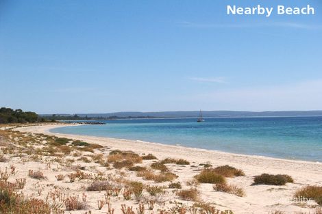 10b Cuthbert St, Abbey, WA 6280