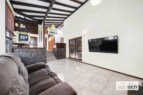 Property photo of 3 Donahue Close Noranda WA 6062