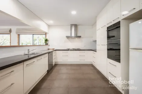 Property photo of 9 Arcadia Downs Drive Kialla VIC 3631