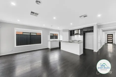 Property photo of 47 Wonnangatta Crescent Weir Views VIC 3338