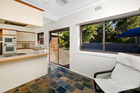 Property photo of 10 Delaigh Avenue North Curl Curl NSW 2099