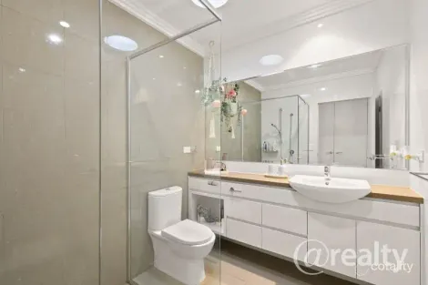 Property photo of 10 Monarch Row Leppington NSW 2179