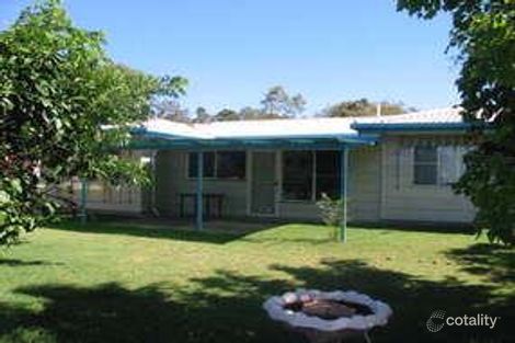 4 Fifth Ave, Woodgate, QLD 4660