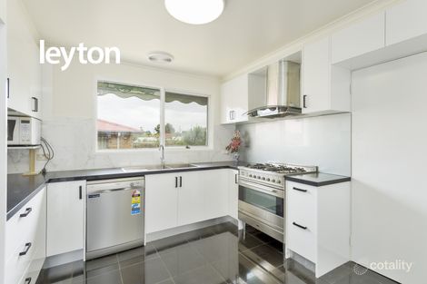 Property photo of 7 Leanne Crescent Keysborough VIC 3173