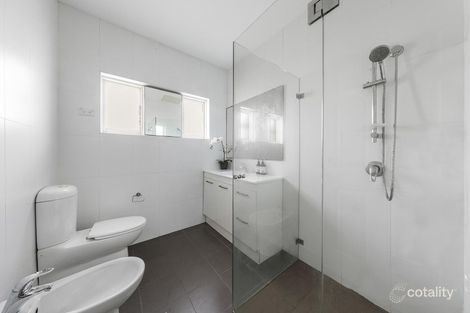 Property photo of 1 Henry Kendall Crescent Mascot NSW 2020