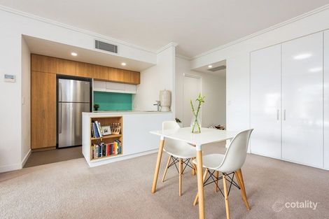 Property photo of 207/113 Commercial Road Teneriffe QLD 4005