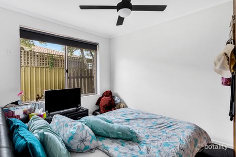 Property photo of 20 Coonawarra Close Woodcroft SA 5162