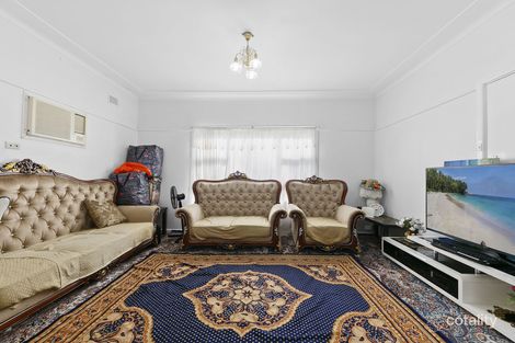 Property photo of 7 Vairys Crescent Merrylands NSW 2160
