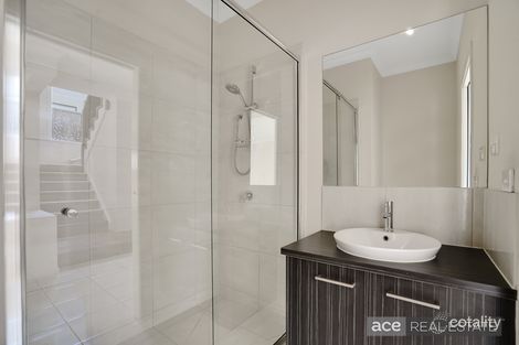 Property photo of 27 Festival Drive Point Cook VIC 3030