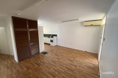 2/3 Stanley St, Mornington, QLD 4825