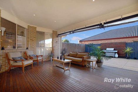 Property photo of 7 Avon Court Berwick VIC 3806