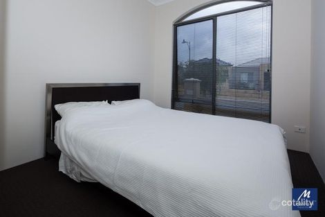 Property photo of 19 Ardara Bend Butler WA 6036