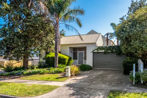 13 Gretel Ct, Frankston, VIC 3199