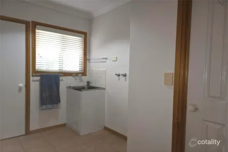 Property photo of 32 College Crescent Dalby QLD 4405