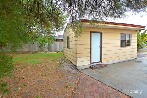 Property photo of 1 Ash Way McKail WA 6330