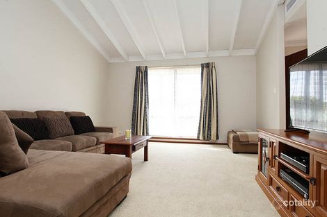 Property photo of 17 Timbercrest Rise Woodvale WA 6026