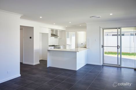 Property photo of 141 Scarborough Way Dunbogan NSW 2443