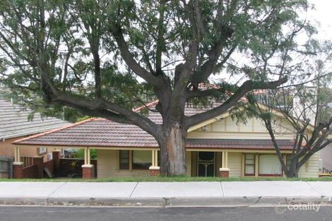 48 Hillsyde Pde, Strathmore, VIC 3041