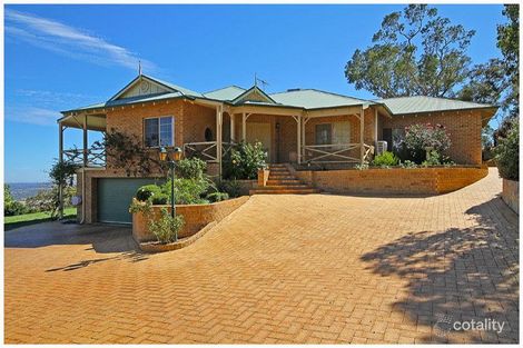 898 Campersic Rd, Brigadoon, WA 6069