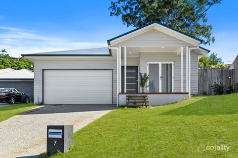 7 Bosky Pl, Nambour, QLD 4560