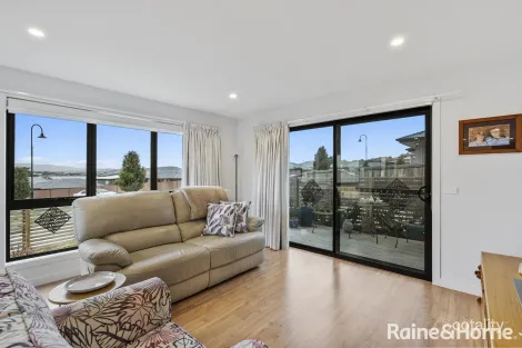 Property photo of 1/24 Heron Crescent Midway Point TAS 7171