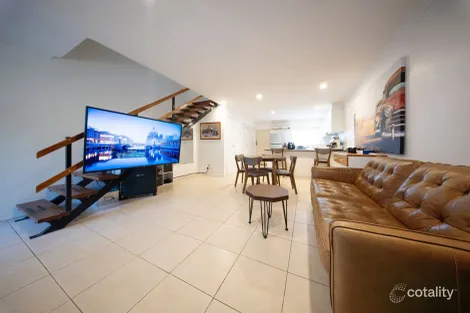 4/188 High St, Southport, QLD 4215