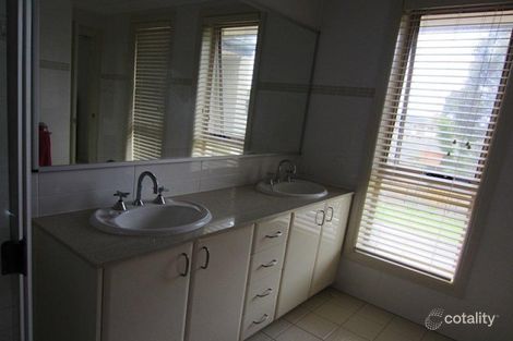 Property photo of 3 Blue Wren Way Warriewood NSW 2102