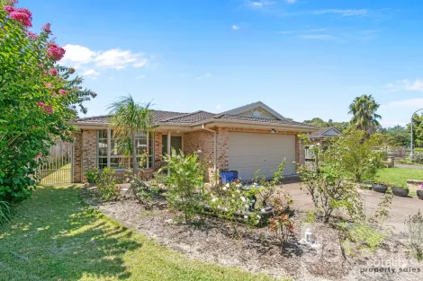 Property photo of 3 Hyam Close Blue Haven NSW 2262