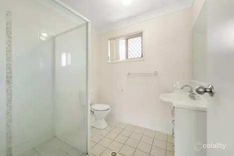 Property photo of 1 Corsair Circuit Bray Park QLD 4500