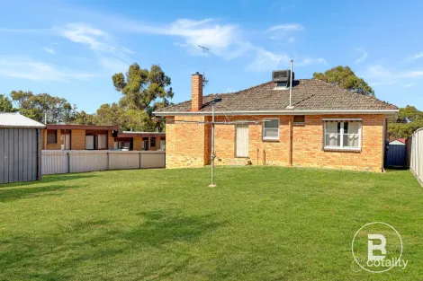 Property photo of 16 Rae Street Ironbark VIC 3550