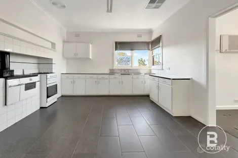 Property photo of 16 Rae Street Ironbark VIC 3550