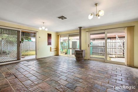 Property photo of 3 Lugarno Court Keysborough VIC 3173