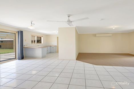 Property photo of 17 Thornbill Drive Eli Waters QLD 4655