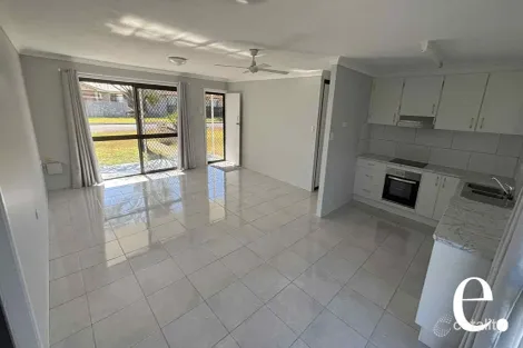 Property photo of 17 Sunset Drive Thabeban QLD 4670