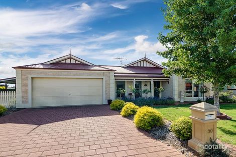 30 Strathmont Dr, Strathalbyn, SA 5255