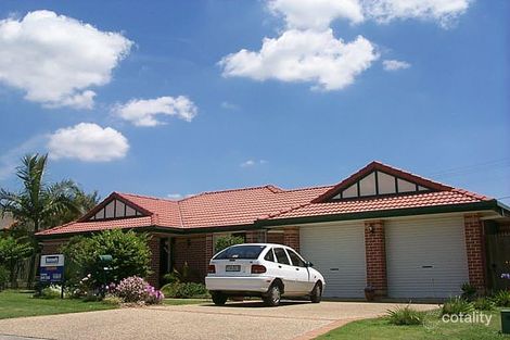 Property photo of 13 Coneyhurst Crescent Carindale QLD 4152