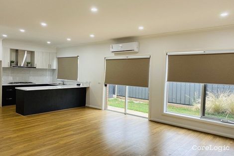 Property photo of 2/274 Bethany Road Tarneit VIC 3029