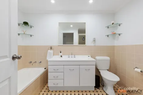 Property photo of 9/82-90 Allison Crescent Menai NSW 2234